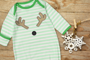 Reviewing Reindeer Face Applique for Holiday Products